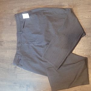 New but no tags now. never worn.   AG everett men's size 38x34 pants. MSRP $190